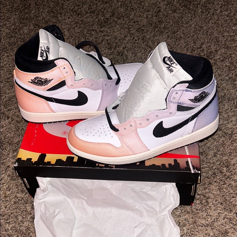 Men’s Jordan 1 Retro OG Craft vivid orange